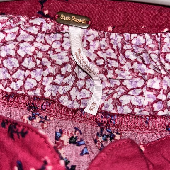 Free People Paloma Floral Poet Top Women’s size Medium Worn once New Condition - Picture 6 of 8